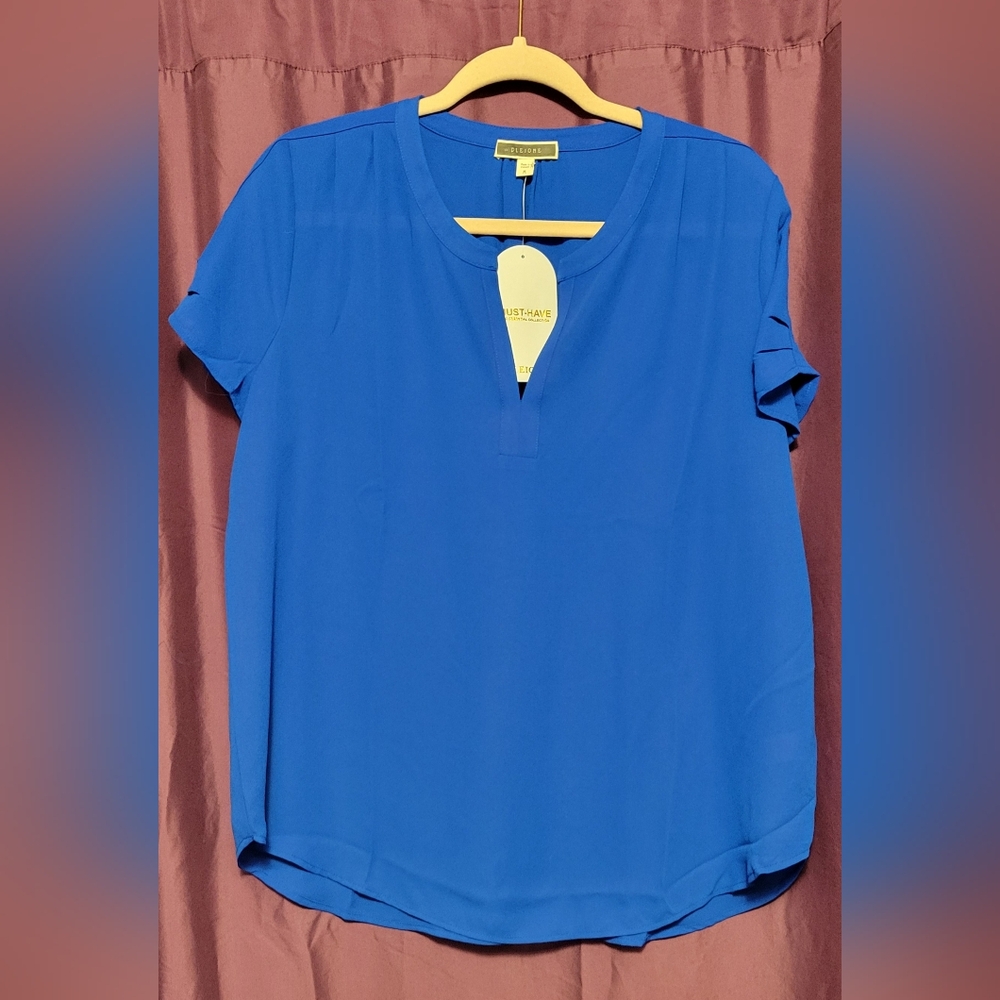 Pleione Blouse Size Medium